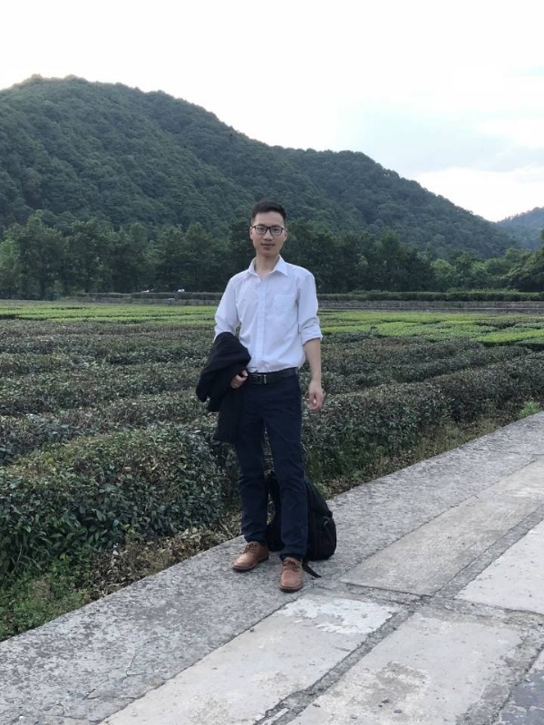 盛夏果实的第一张照片--青岛相亲服务中心