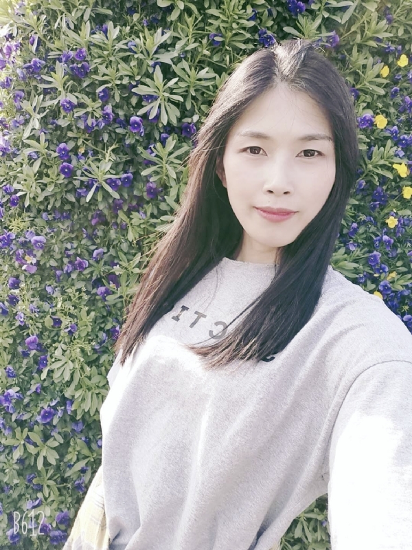 妍妍的第一张照片--青岛相亲服务中心