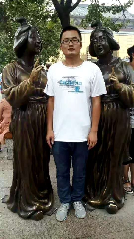 小关系的第一张照片--青岛相亲服务中心