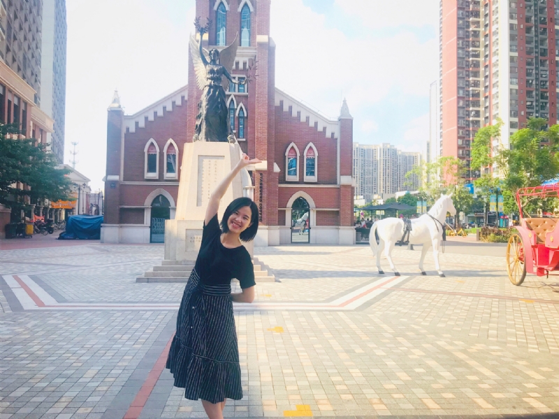 小容的第三张照片--青岛相亲服务中心