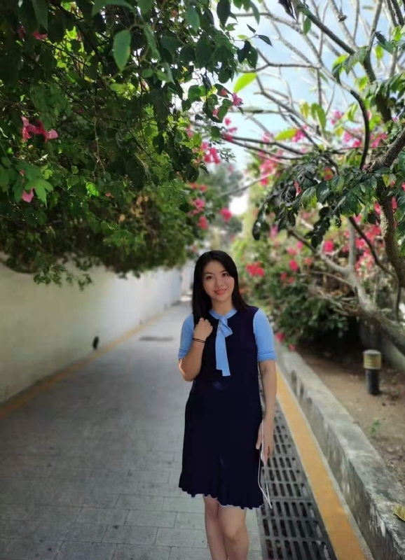 小雪的第二张照片--青岛相亲服务中心