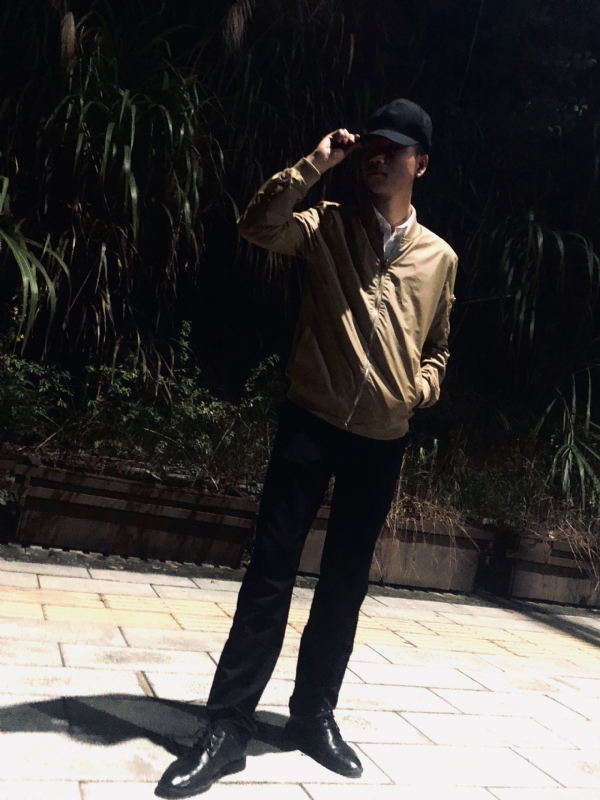 平凡的人的第一张照片--青岛相亲服务中心