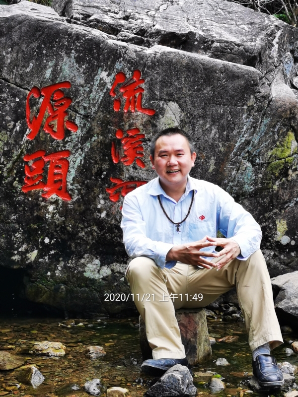 杨财神的第一张照片--青岛相亲服务中心