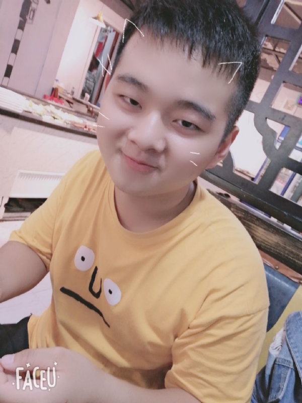 小源小源的第一张照片--青岛相亲服务中心