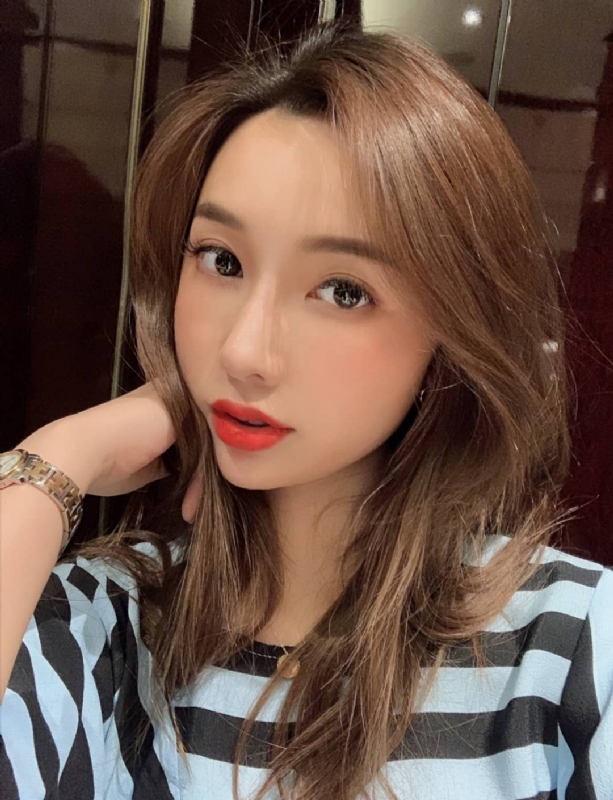 雅的第一张照片--青岛相亲服务中心