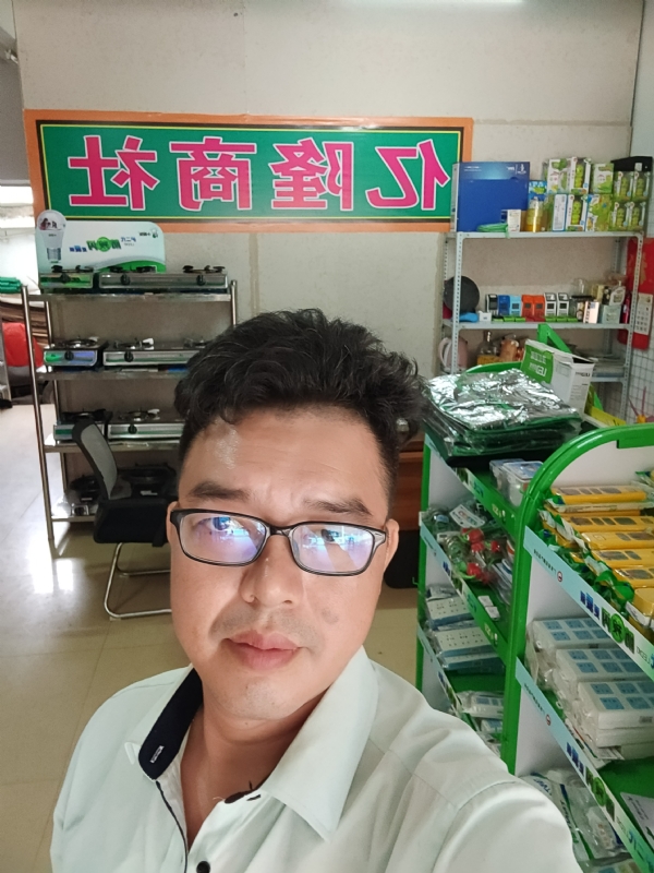 亿隆的第三张照片--青岛相亲服务中心