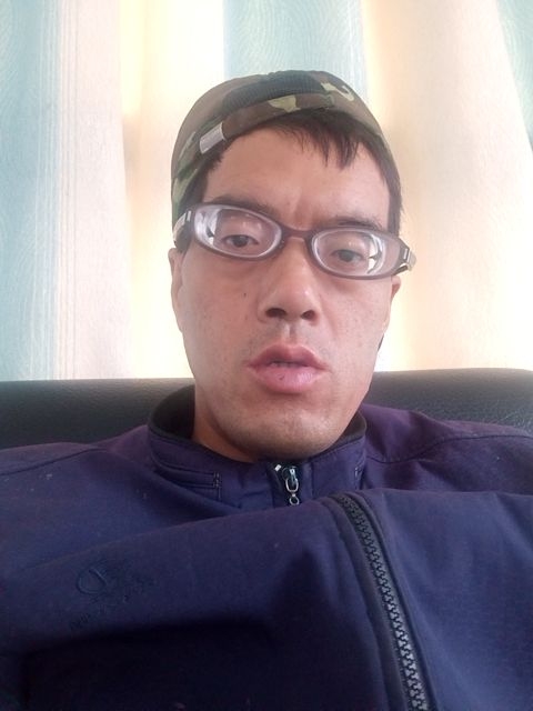 等待有缘人的第二张照片--青岛相亲服务中心