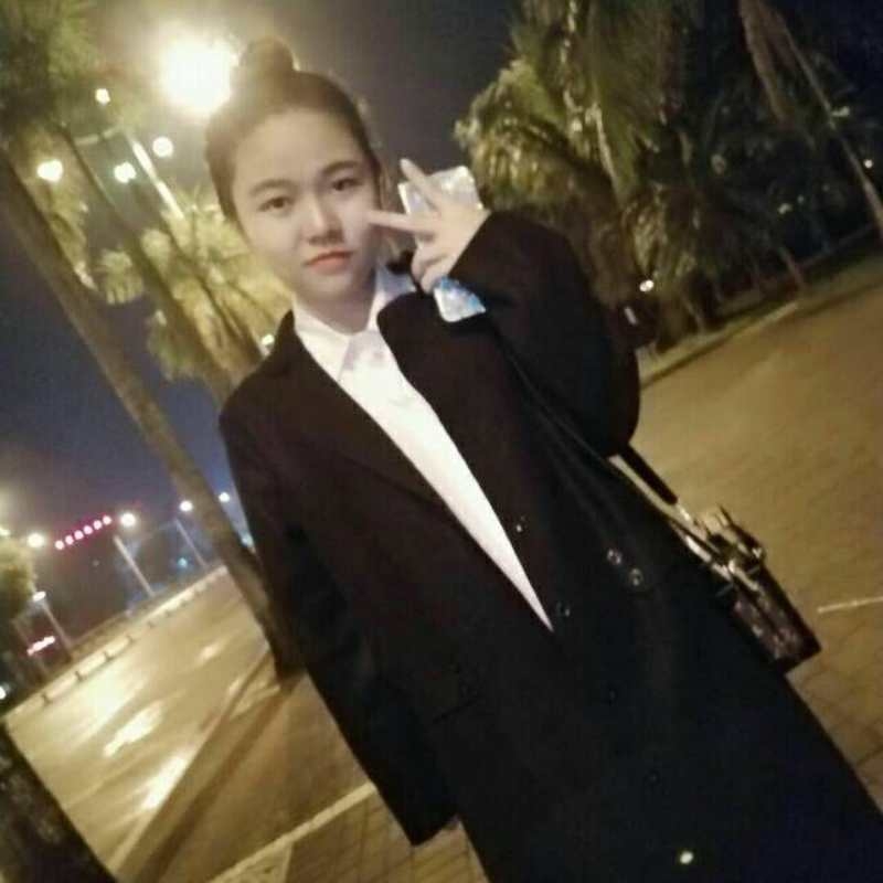 冰心的第二张照片--青岛相亲服务中心