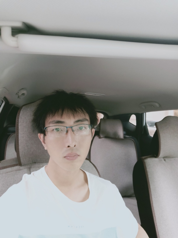 阳光大男孩的第一张照片--青岛相亲服务中心