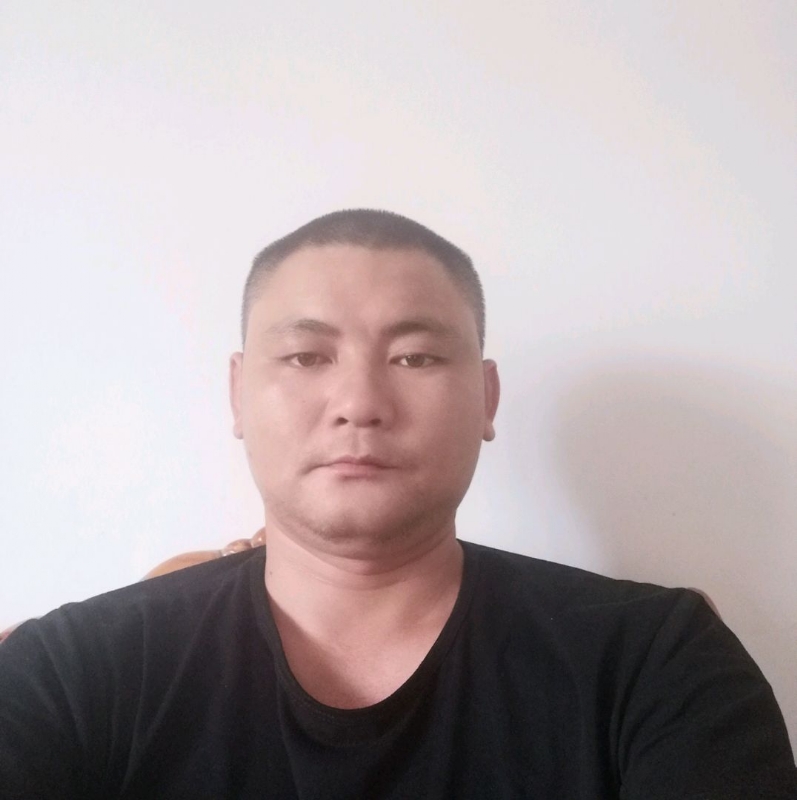 天涯沦落人的第一张照片--青岛相亲服务中心