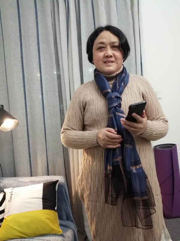 荣荣的第一张照片--青岛相亲服务中心