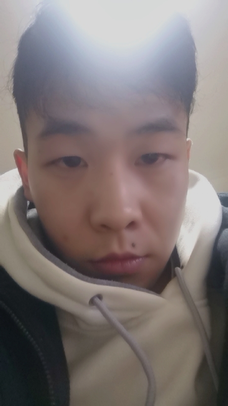 辉会灰的第一张照片--青岛相亲服务中心