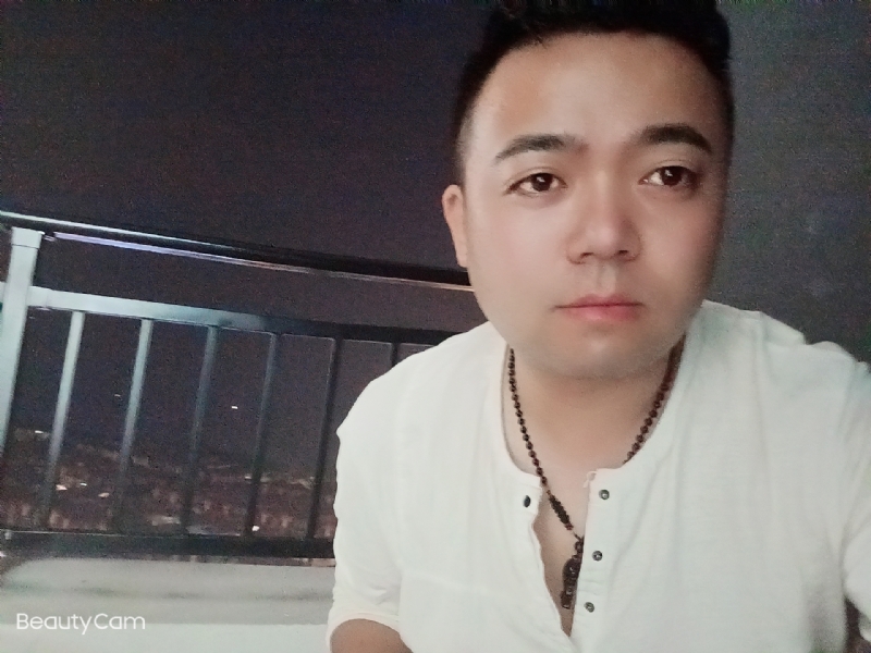 可么嗯哼的第一张照片--青岛相亲服务中心