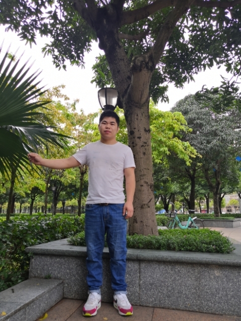 小欧的第一张照片--青岛相亲服务中心