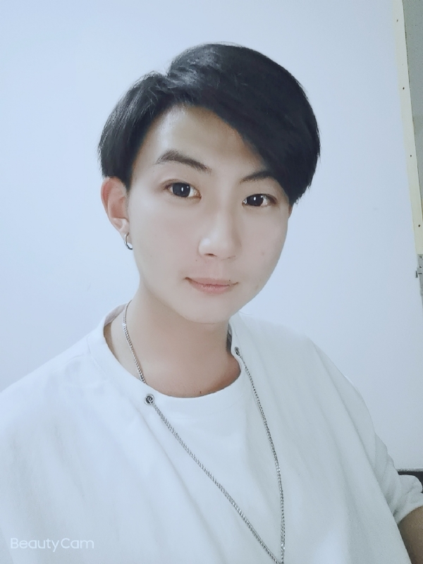 漠然的第一张照片--青岛相亲服务中心