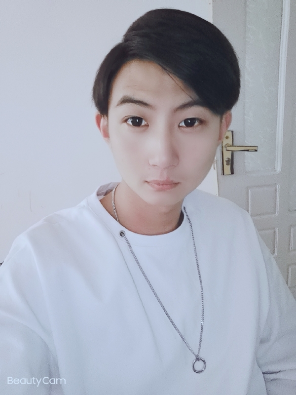 漠然的第六张照片--青岛相亲服务中心