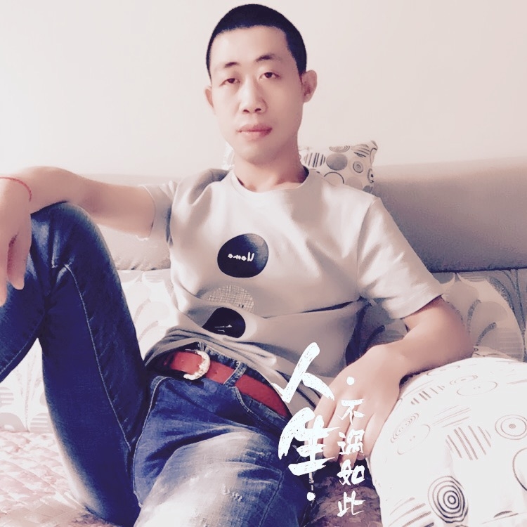 简单的爱的第一张照片--青岛相亲服务中心