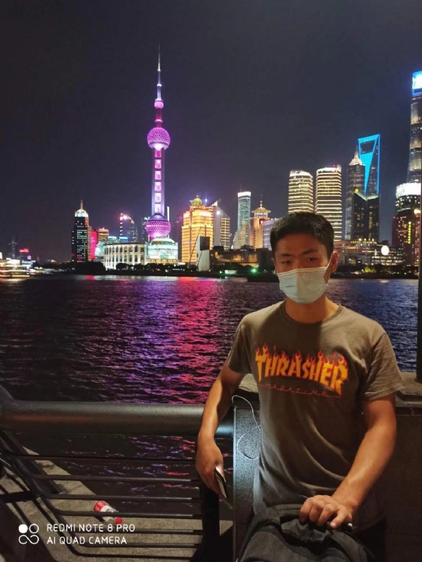 干草铺沙里飞的第一张照片--青岛相亲服务中心