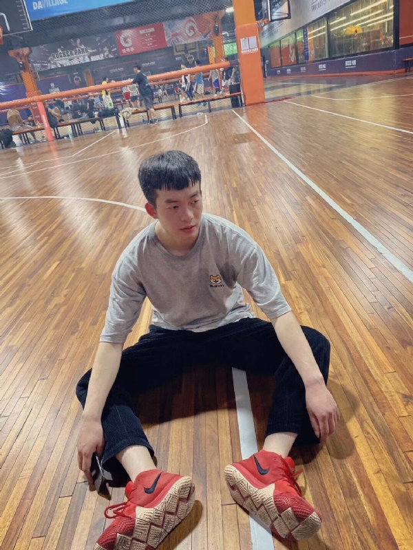 mjjeje的第一张照片--青岛相亲服务中心