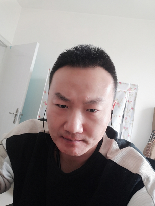 曹先森的第一张照片--青岛相亲服务中心