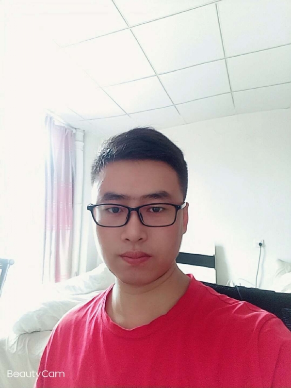 已是深秋的第一张照片--青岛相亲服务中心