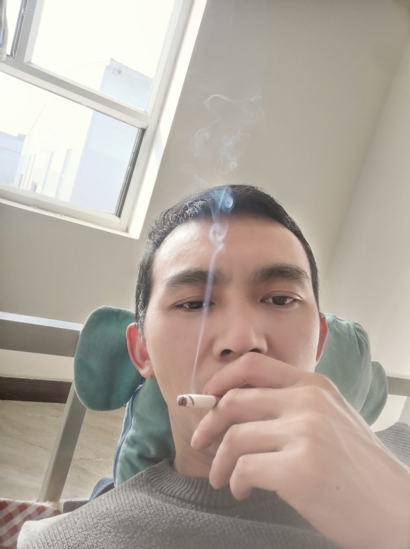 殇情的第一张照片--青岛相亲服务中心