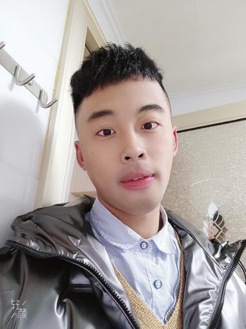 幼稚鬼的第一张照片--青岛相亲服务中心