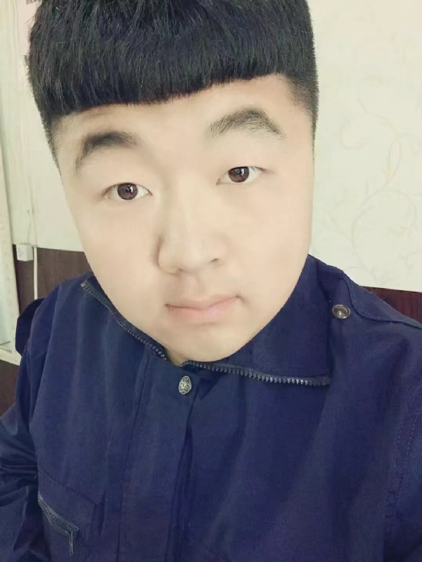 牟先森的第一张照片--青岛相亲服务中心