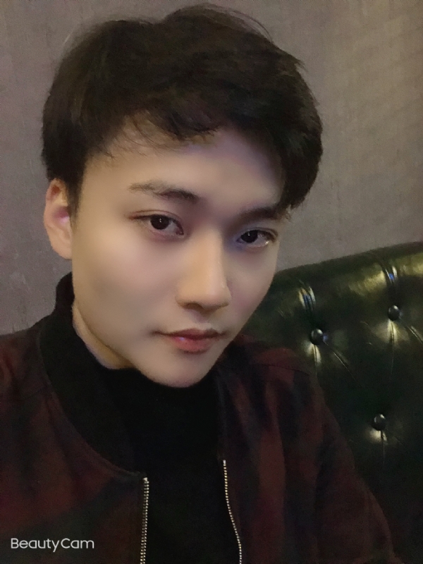 飞鸟和蝉的第一张照片--青岛相亲服务中心