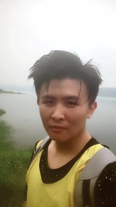 阳光与自由的第一张照片--青岛相亲服务中心