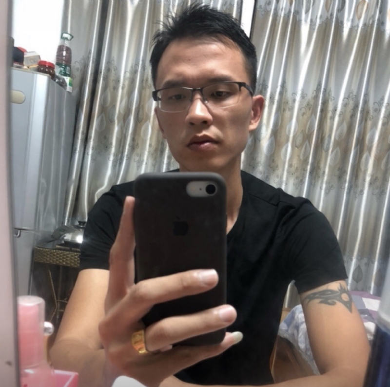 LYH的第二张照片--青岛相亲服务中心