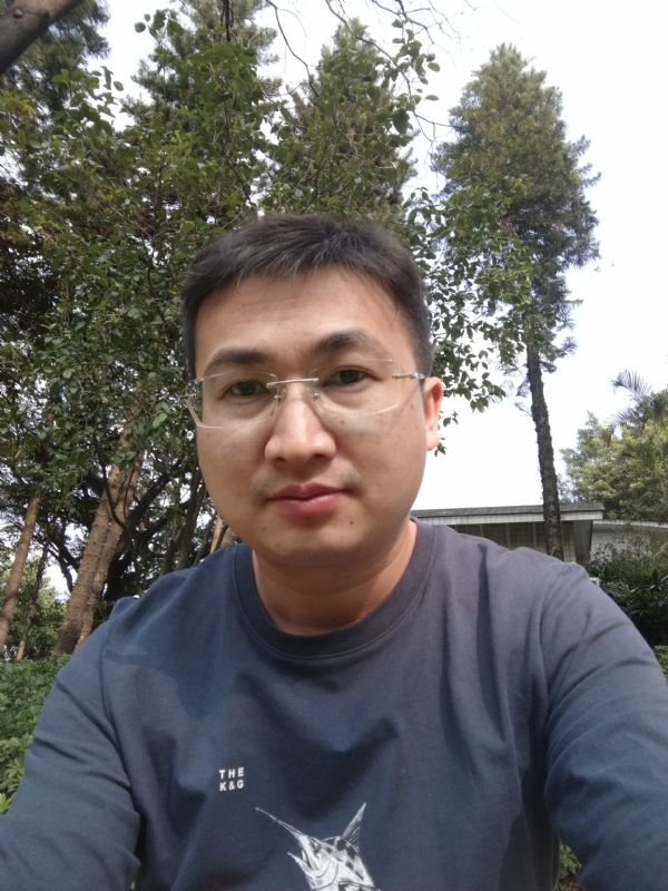 不如随风的第二张照片--青岛相亲服务中心