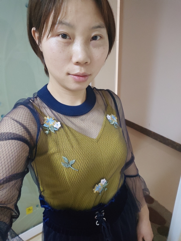 离落的第一张照片--青岛相亲服务中心