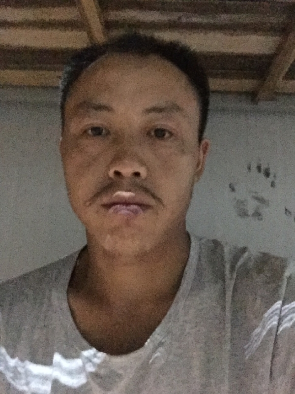 老曹的第二张照片--青岛相亲服务中心