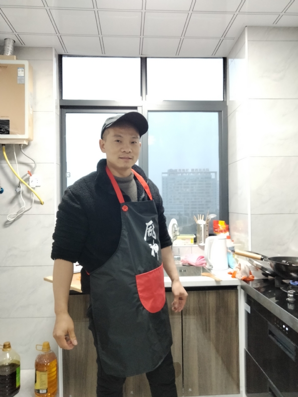 国宝的第一张照片--青岛相亲服务中心