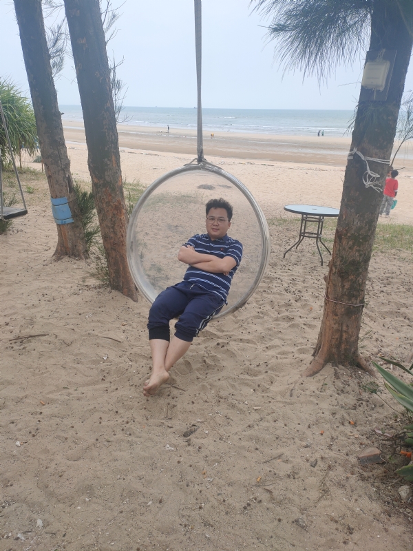 李开心的第二张照片--青岛相亲服务中心