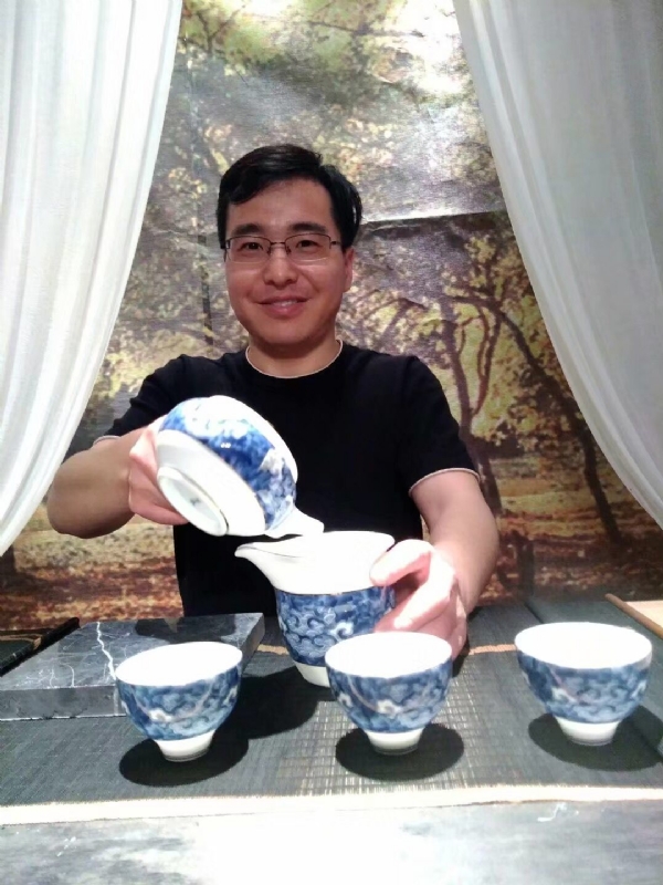 飞云之上的第一张照片--青岛相亲服务中心