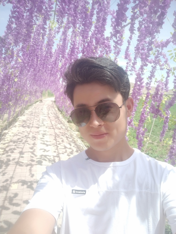 既往的第二张照片--青岛相亲服务中心