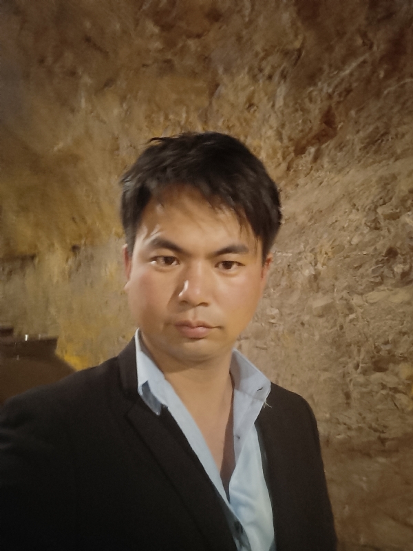 晚点的第一张照片--青岛相亲服务中心