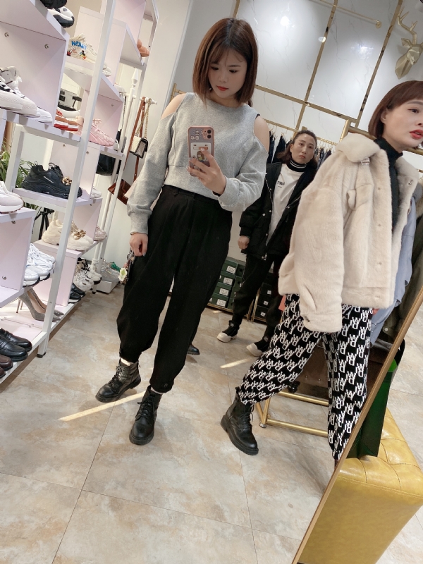 媛媛的第二张照片--青岛相亲服务中心