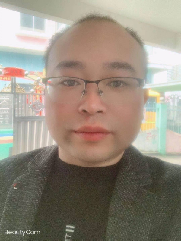 海阔凭鱼跃的第一张照片--青岛相亲服务中心