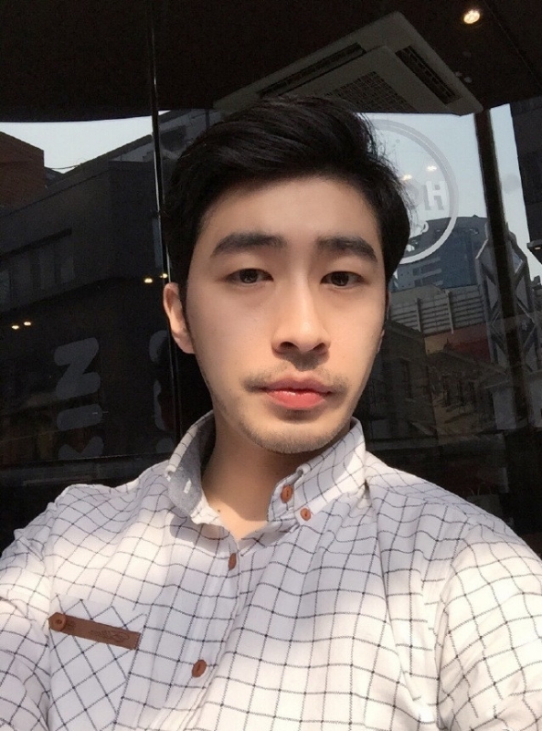 遼闊的第一张照片--青岛相亲服务中心