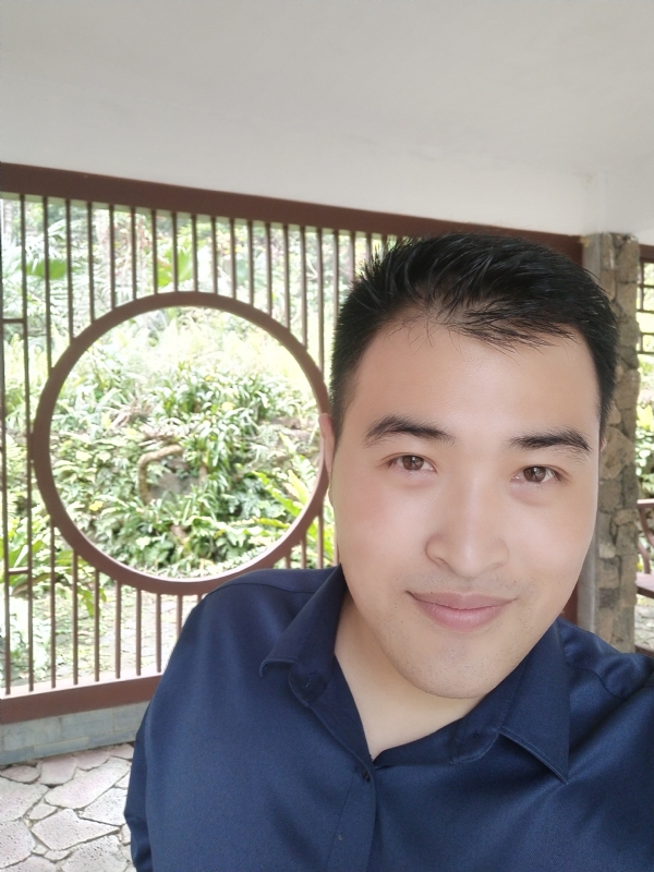 天涯漂泊客的第一张照片--青岛相亲服务中心