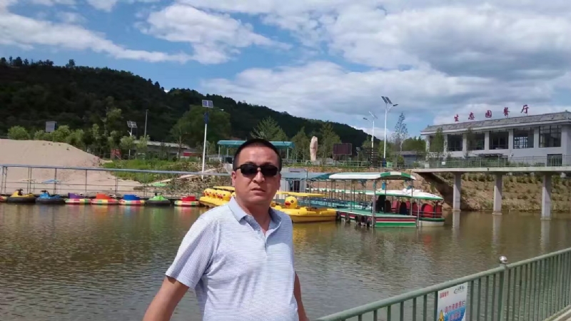 一三缺四的第一张照片--青岛相亲服务中心