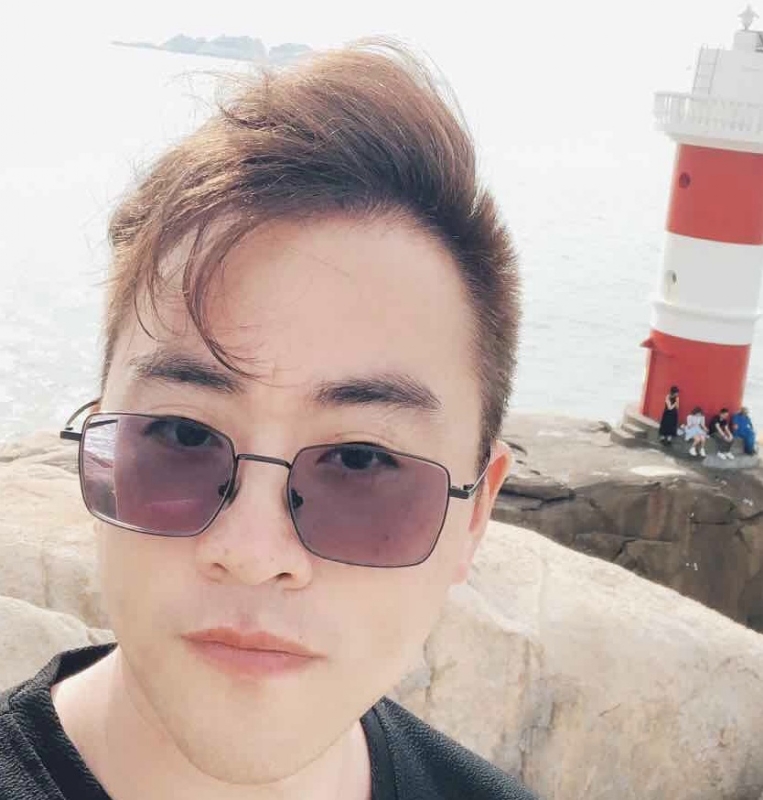 风中的雨的第一张照片--青岛相亲服务中心