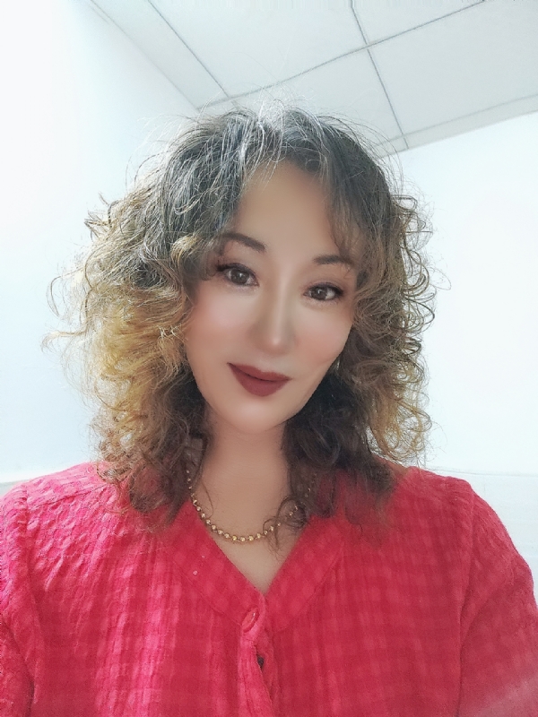 燕子的第一张照片--青岛相亲服务中心