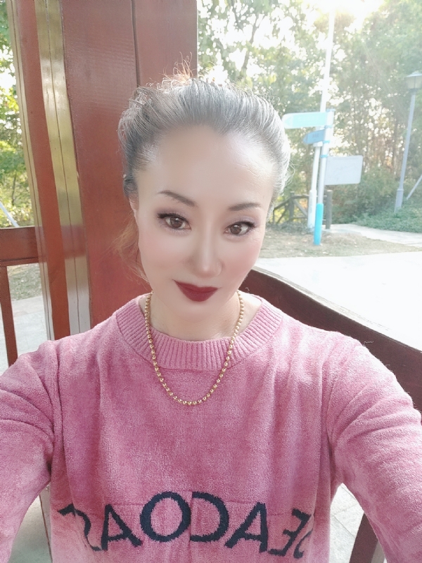 燕子的第五张照片--青岛相亲服务中心