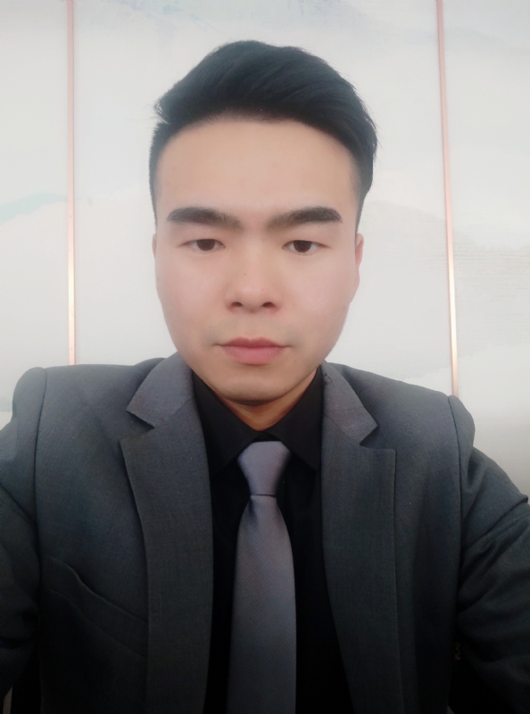 穿西装的鲨鱼的第一张照片--青岛相亲服务中心