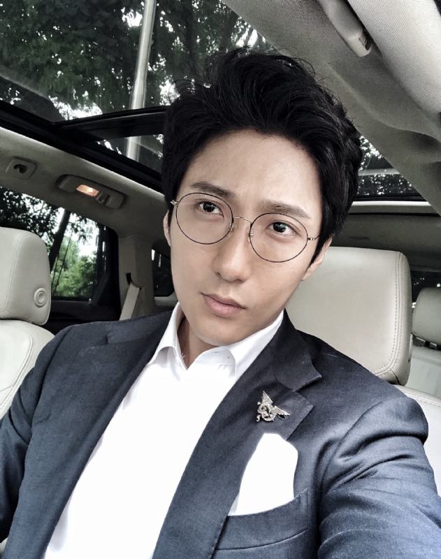 雲天的第一张照片--青岛相亲服务中心