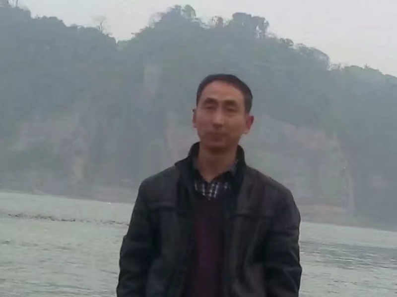 玉树临疯的第二张照片--青岛相亲服务中心